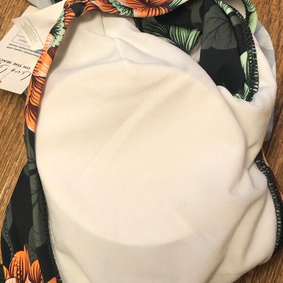 Cupshe Dark Green Floral One Shoulder Ruffle High Waisted Bikini Set Size Small - Picture 12 of 14